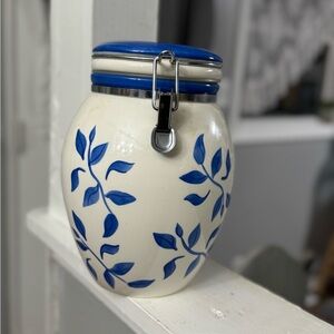 Vinatge Inspirado Canister Cookie Jar